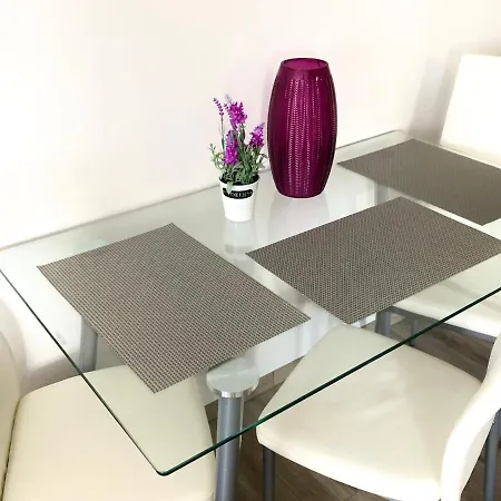 Apartment Deluxe *