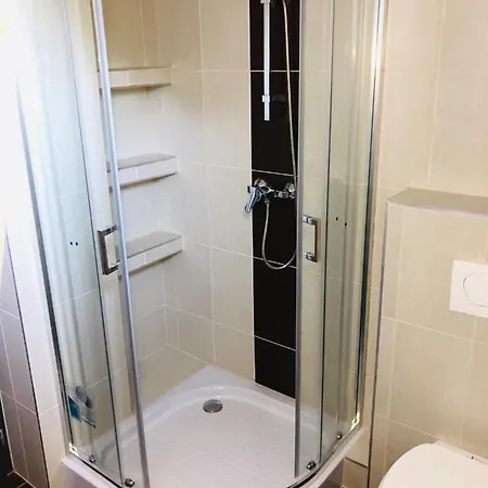 Apartment Deluxe *